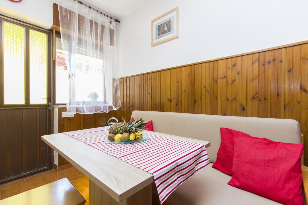 Apartment Neven Rogoznica  Szoba fotó